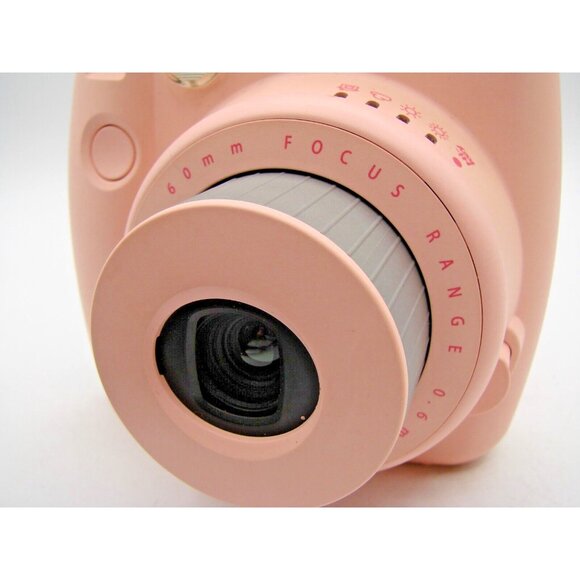 Fujifilm Instax Mini 8 Camera Pink with Camera Bag Untested Powers On Travel - Picture 5 of 14